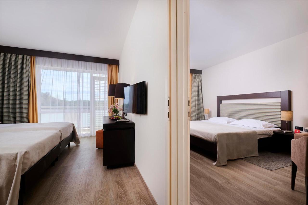 Hotel Garden Istra Plava Laguna Умаг Экстерьер фото