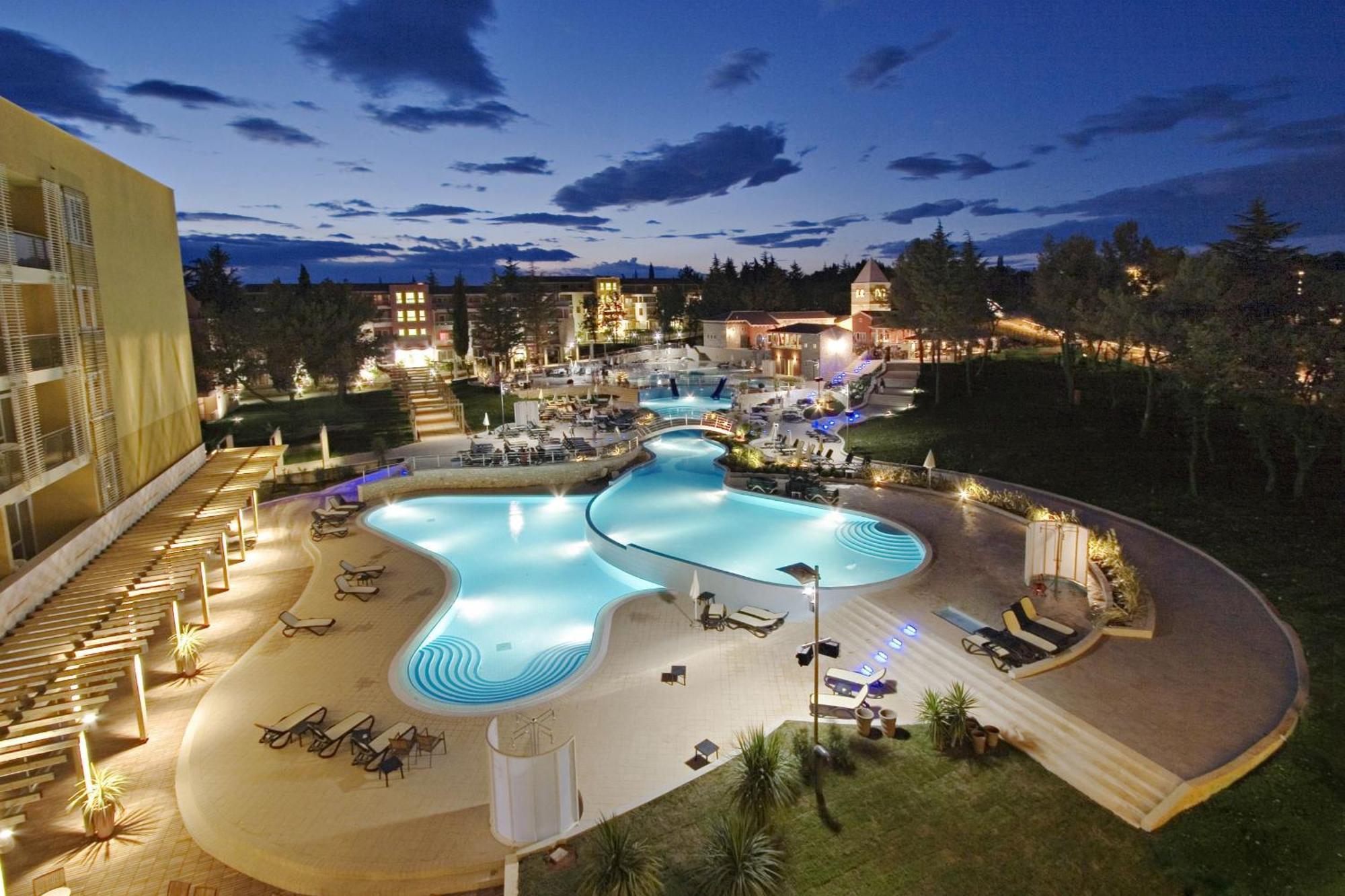 Hotel Garden Istra Plava Laguna Умаг Экстерьер фото